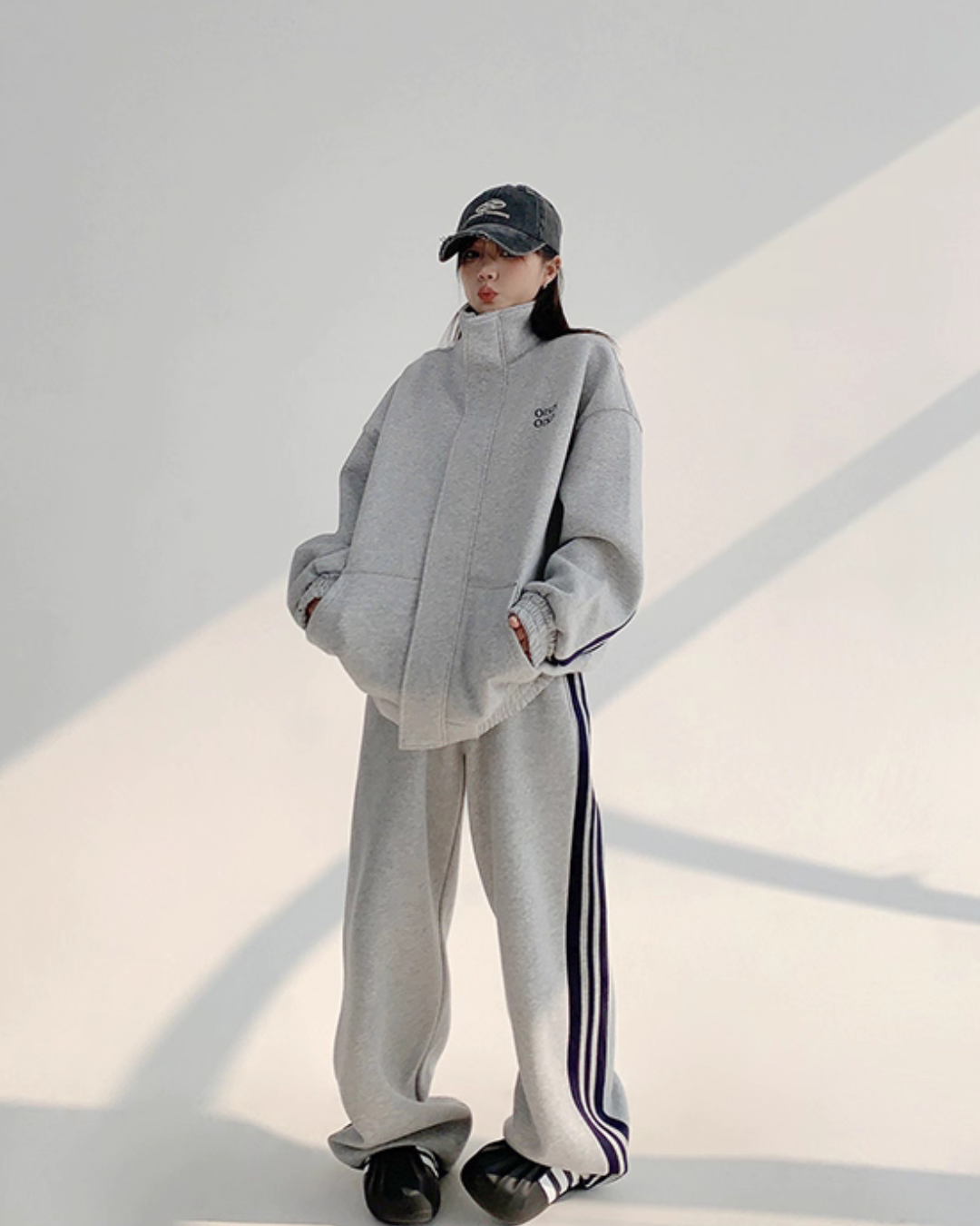 Sideline Stand Neck Jacket / Loose Pants YLS0963