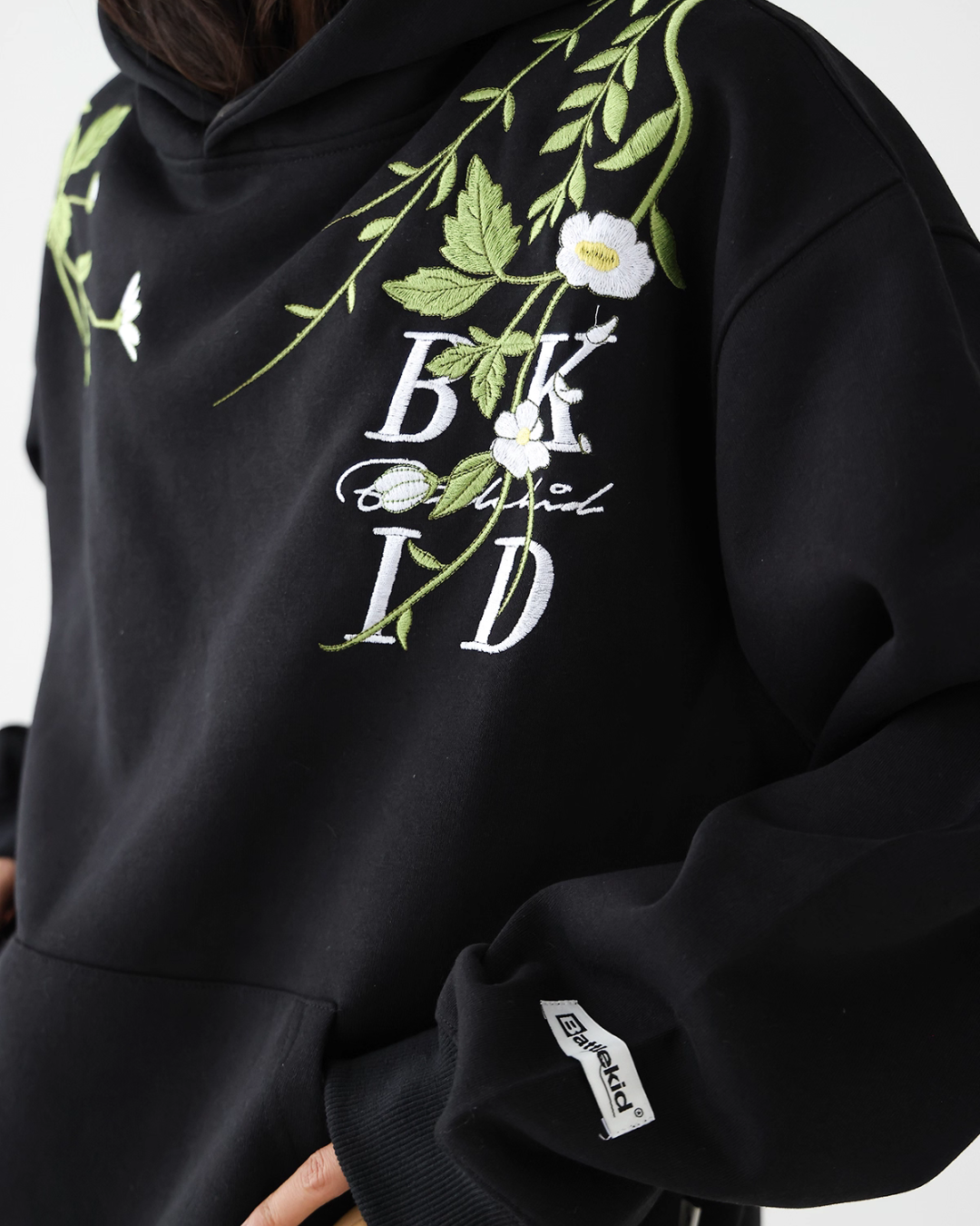 Flower Embroidery Loose Sweat Hoodie ACS0266
