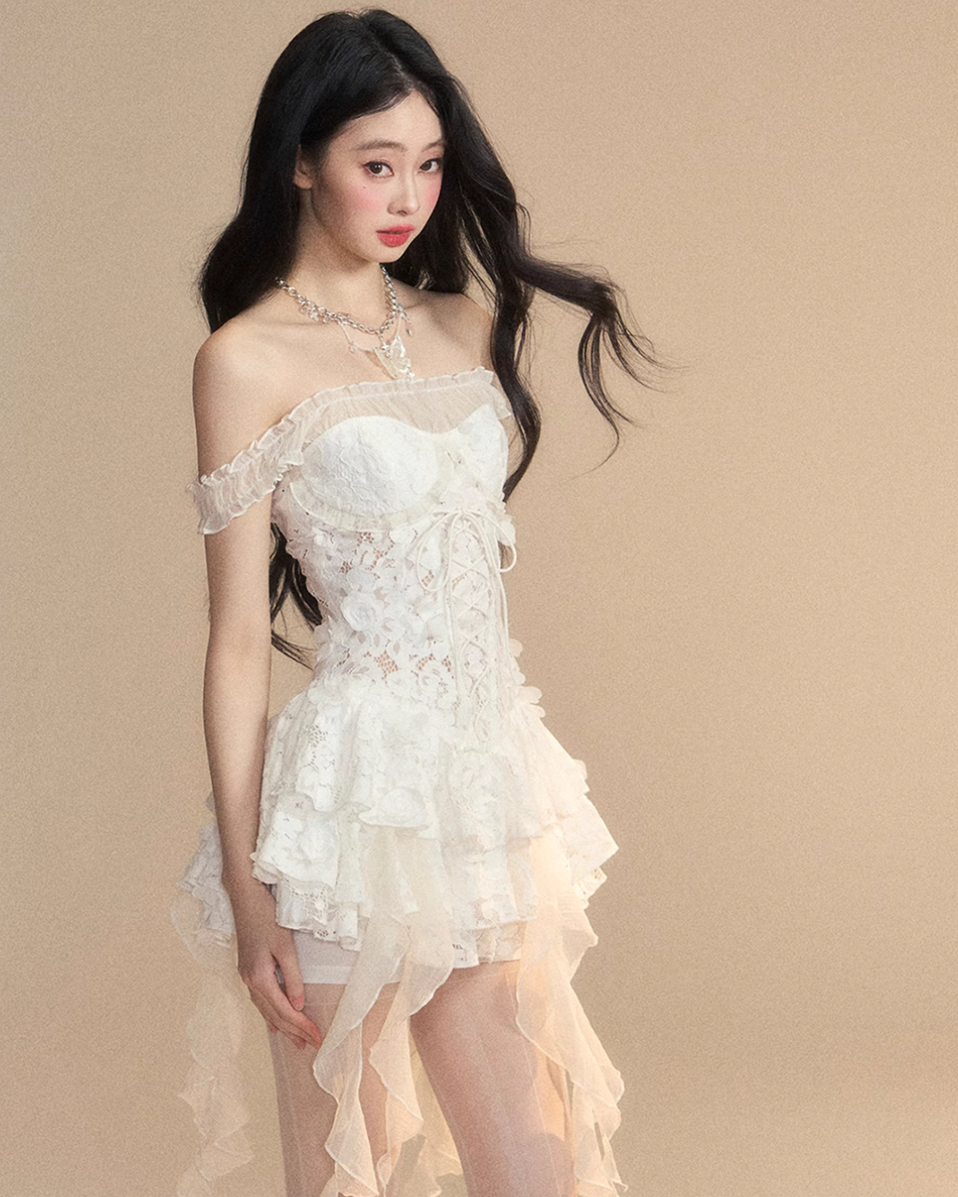 Off-shoulder lace ruffle dress LAS0022