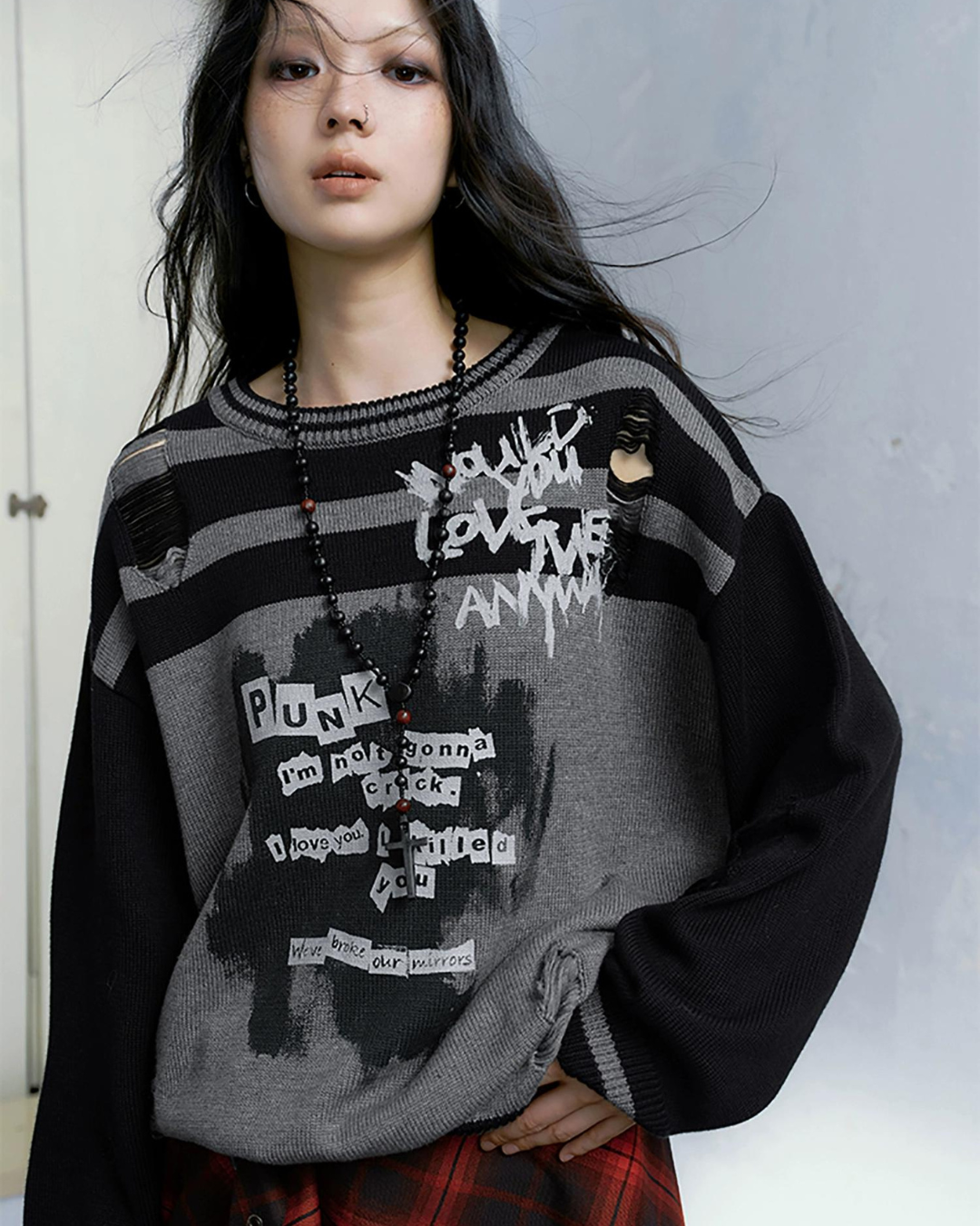 Striped Ripped Graffiti Sweater CEN0025