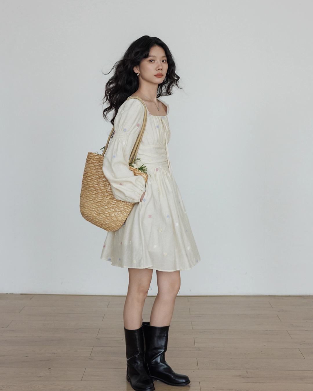 Small Floral Embroidery Dress VAS0154