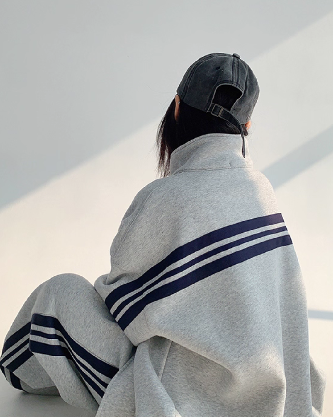 Sideline Stand Neck Jacket / Loose Pants YLS0963