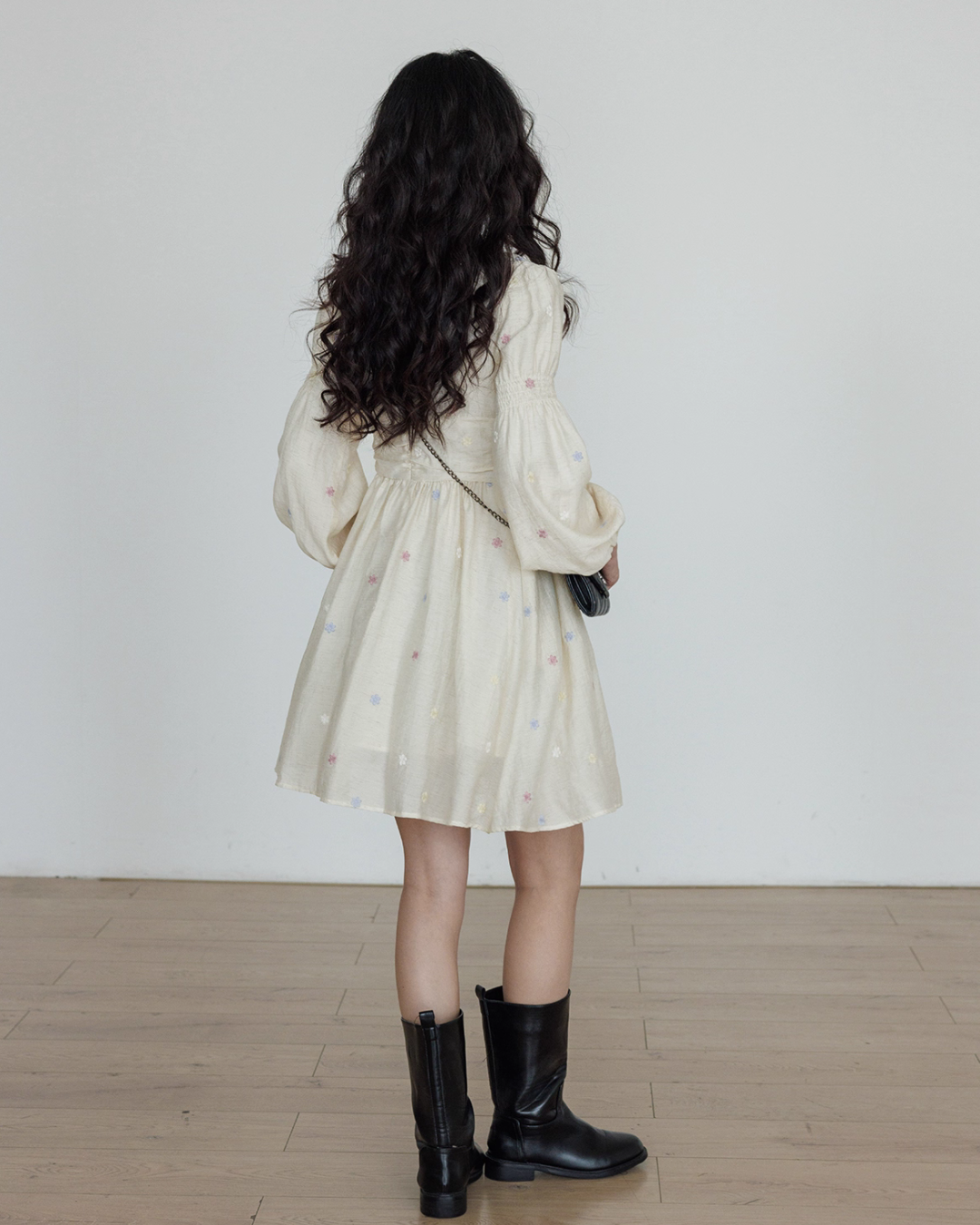 Small Floral Embroidery Dress VAS0154