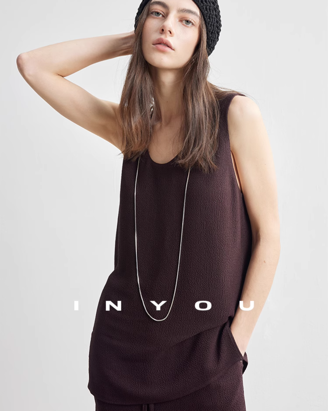 U-Neck Camisole Top / Loose Long Skirt IWY0011
