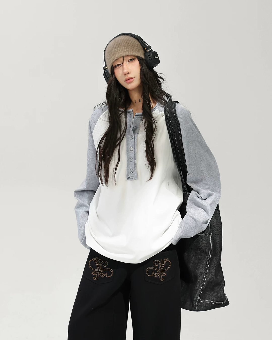 Henley Neck Raglan Sleeve Long-Sleeve T-Shirt ACS0382