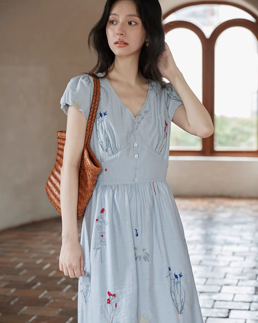 V-Neck Floral Flare Dress SMS0005