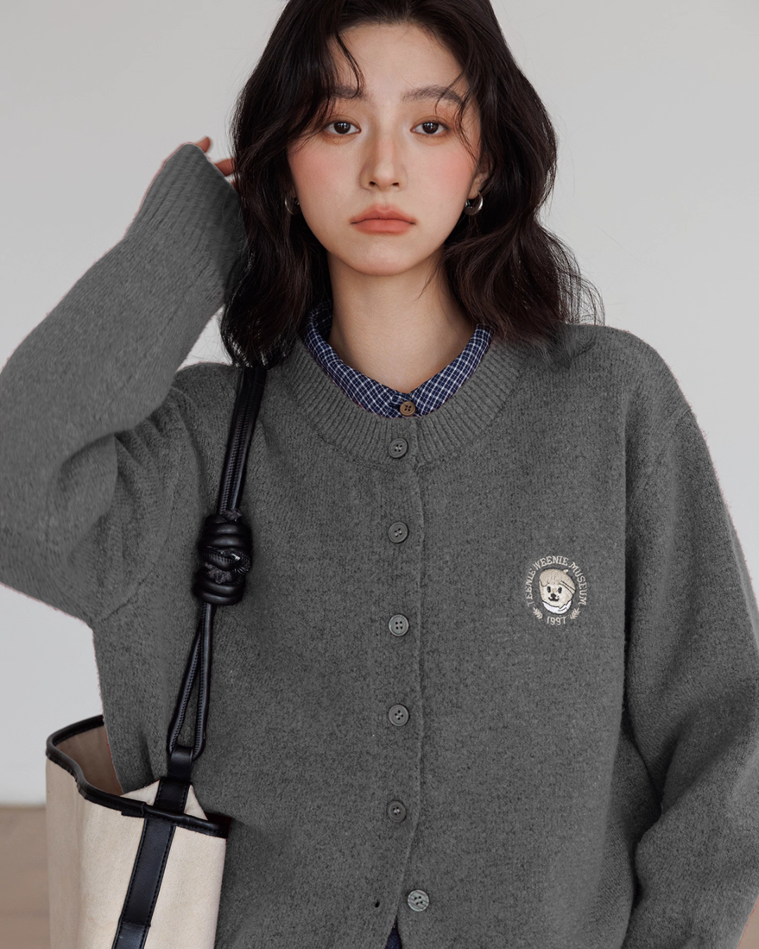 Round Neck Long Sleeve Knit Cardigan VAS0139