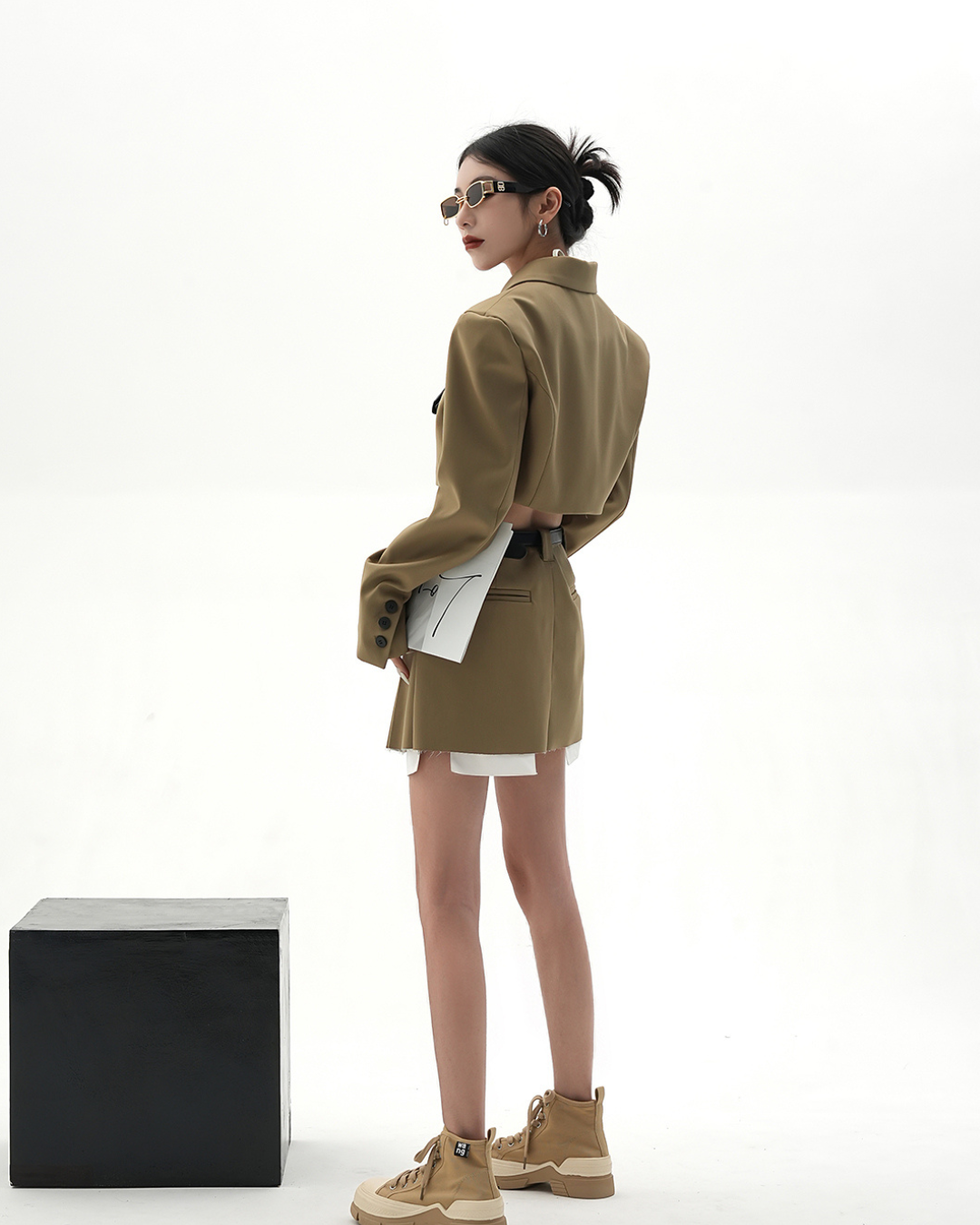 Cropped Belt Jacket & Pleated Skirt SRS0024
