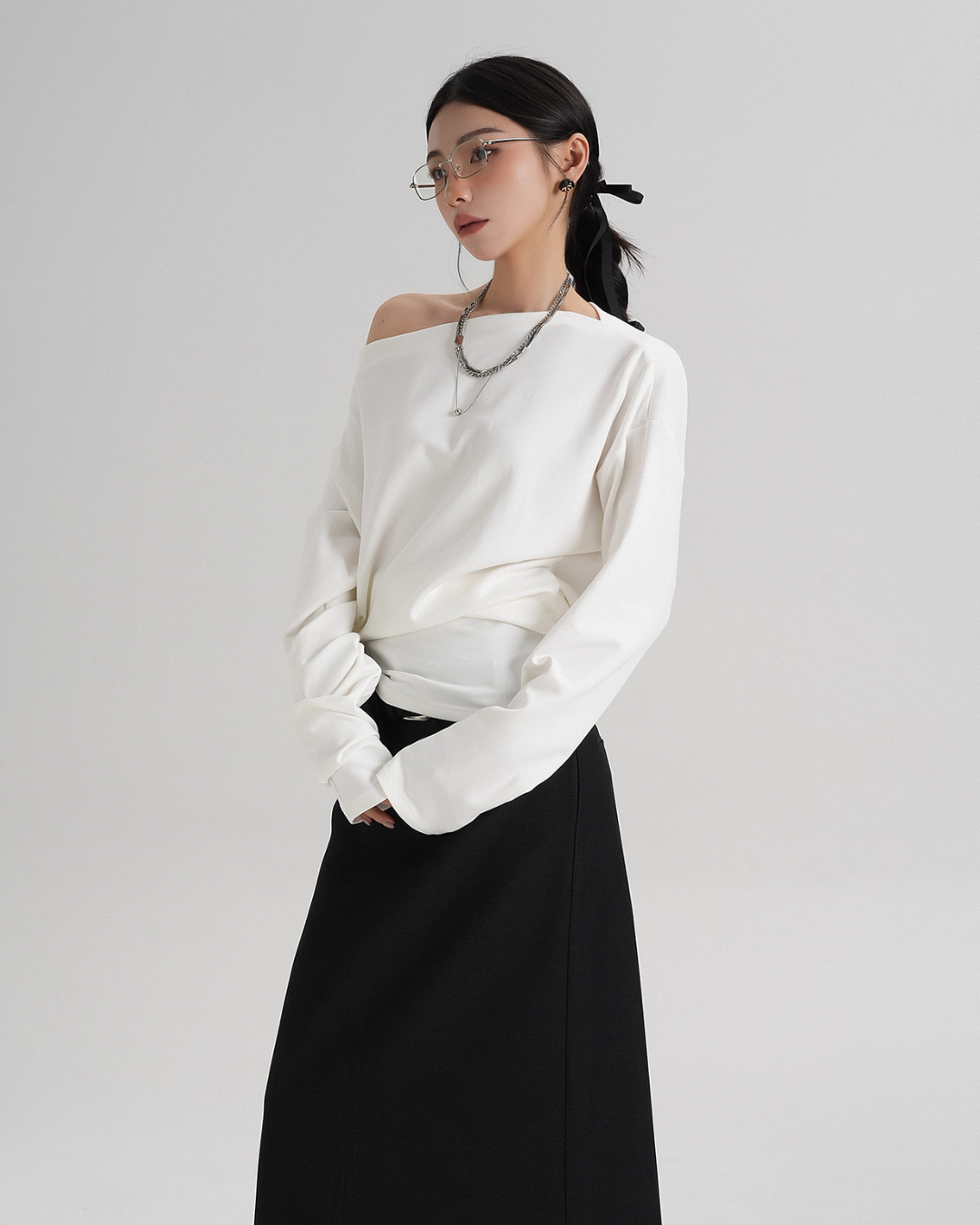 Off-Shoulder Loose Mini Top SRS0357