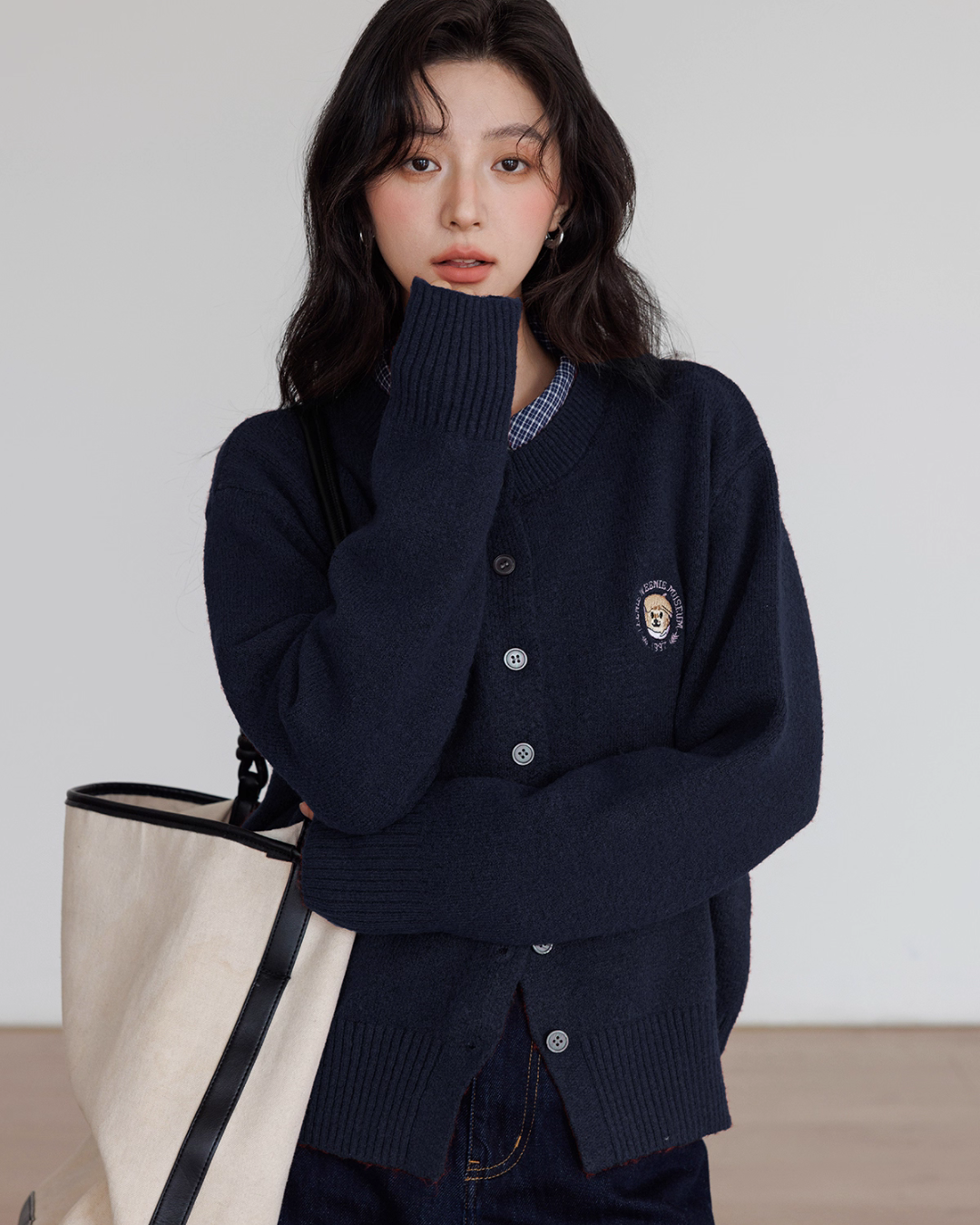 Round Neck Long Sleeve Knit Cardigan VAS0139