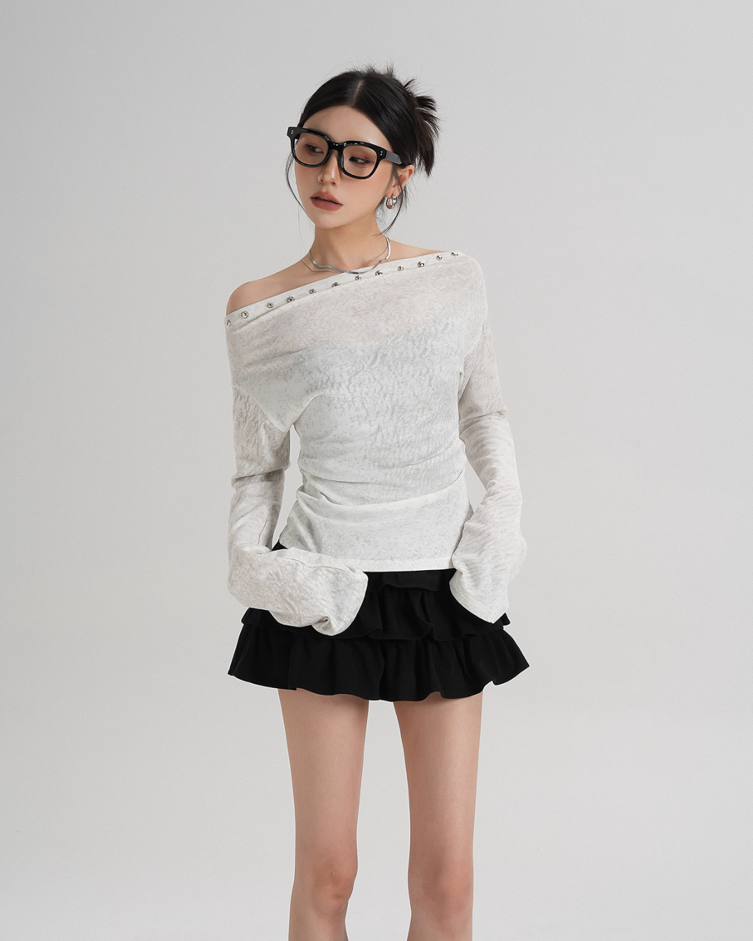 Off-Shoulder Long Sleeve Top SRS0354
