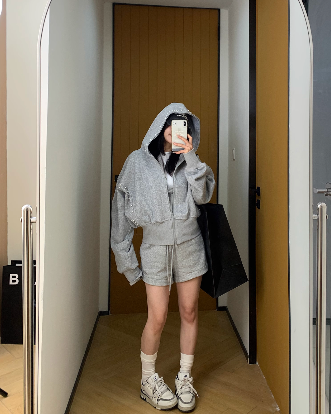 Pearl Cropped Hood Jacket YLS0832
