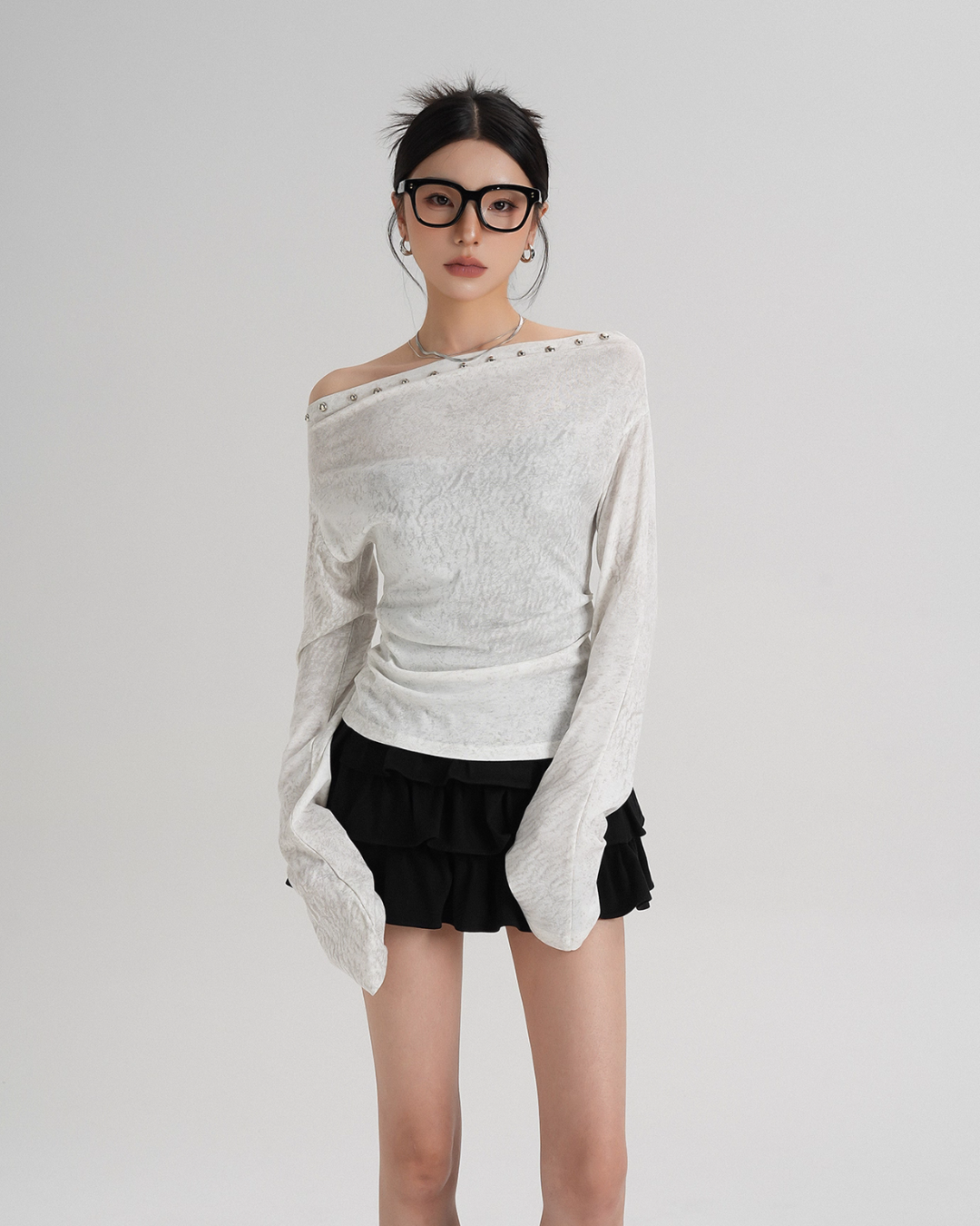 Off-Shoulder Long Sleeve Top SRS0354
