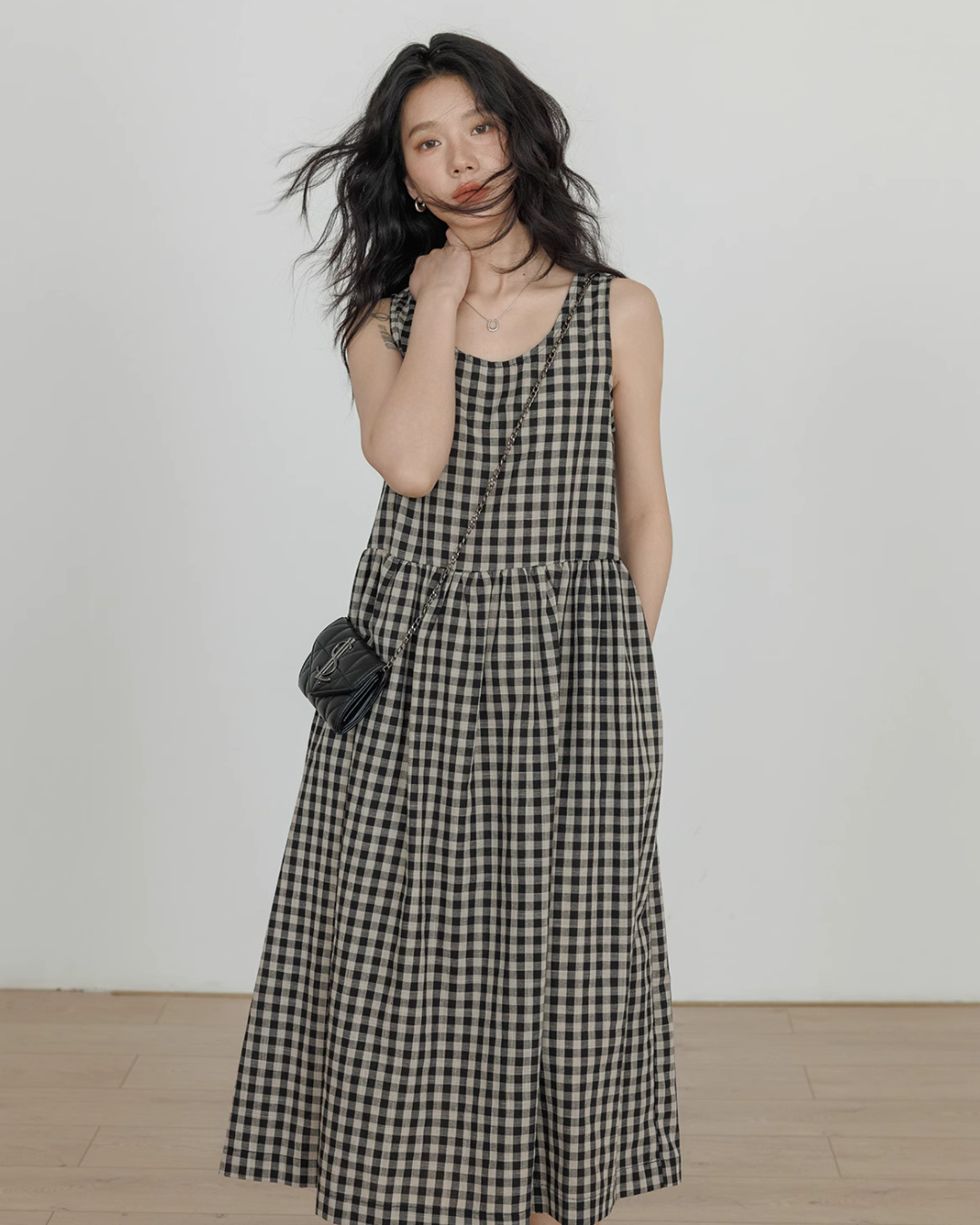 Round Neck Paid Dress VAS0082