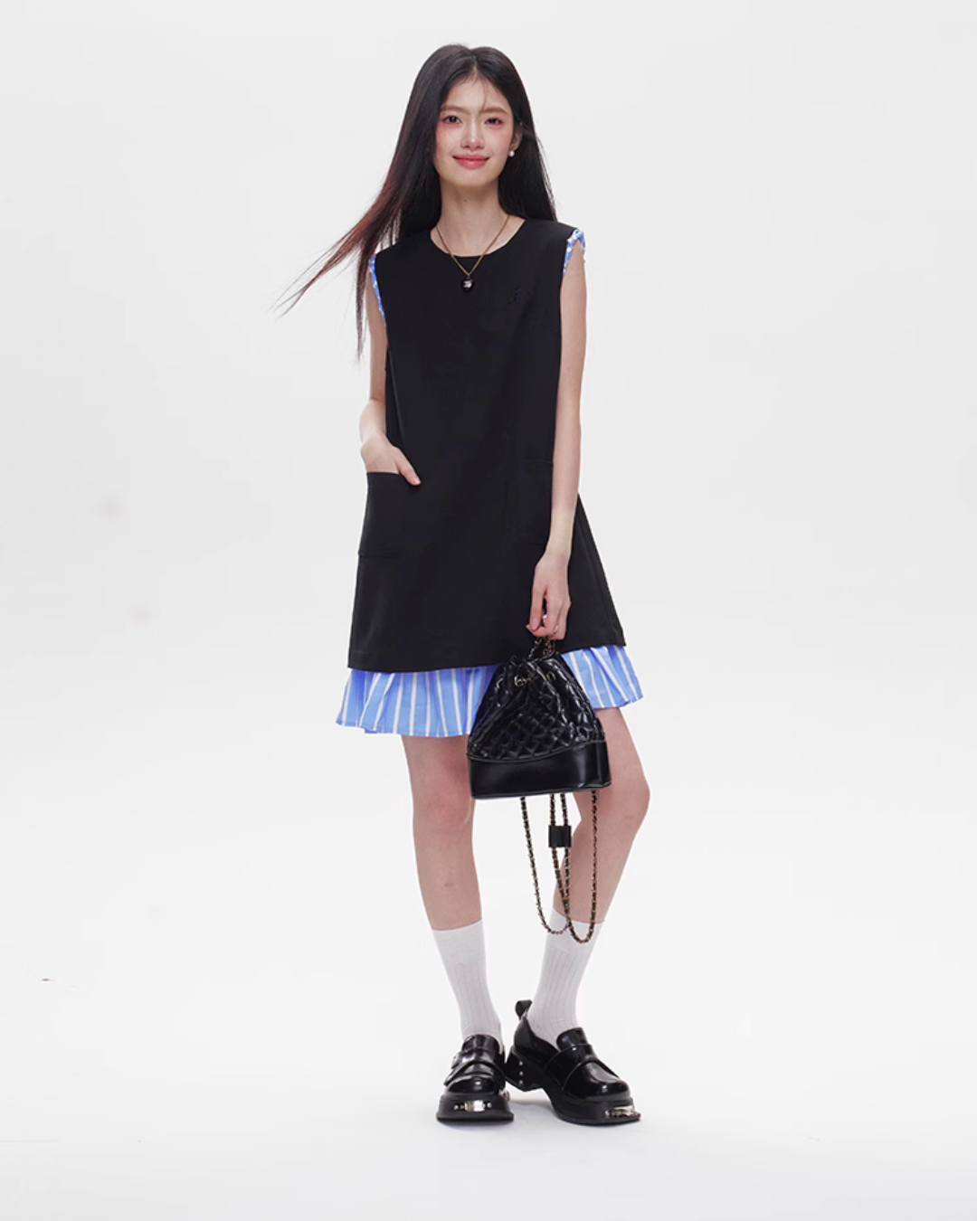 Crew Neck A-Line Black Dress AMO0001