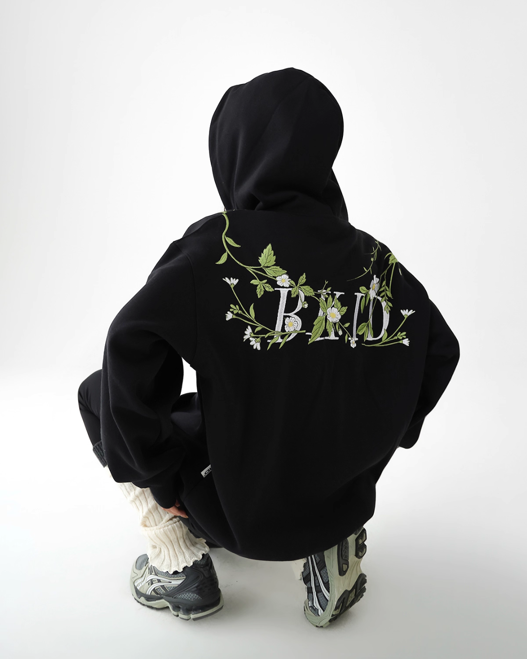 Flower Embroidery Loose Sweat Hoodie ACS0266