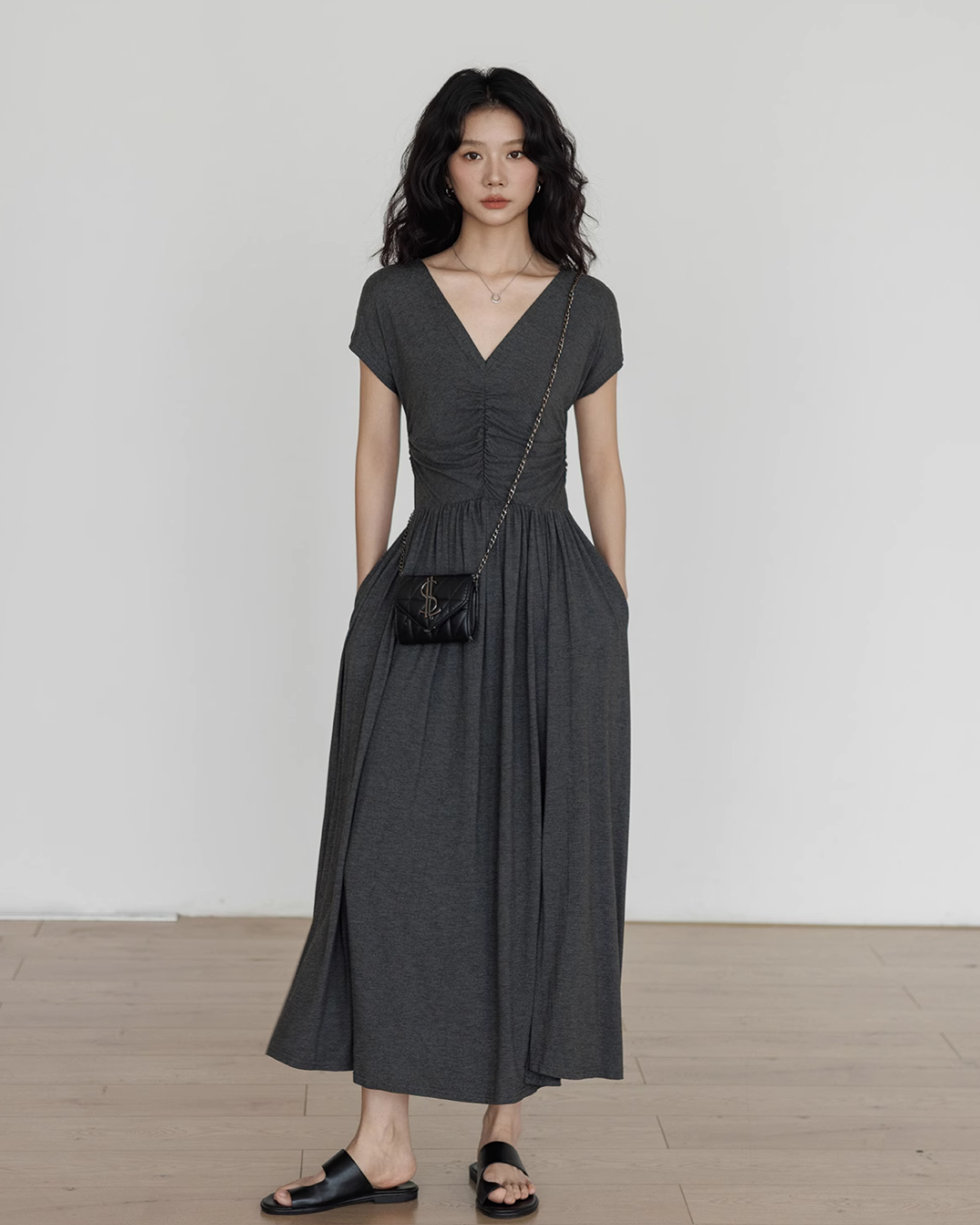 V-neck Relax Tight Dress VAS0026