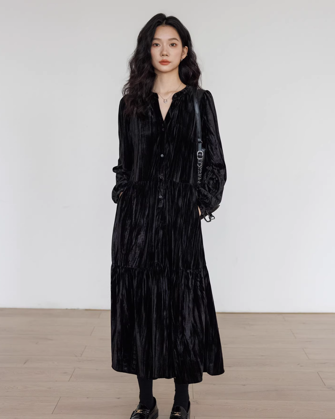 V-Neck Velvet Long Dress VAS0144