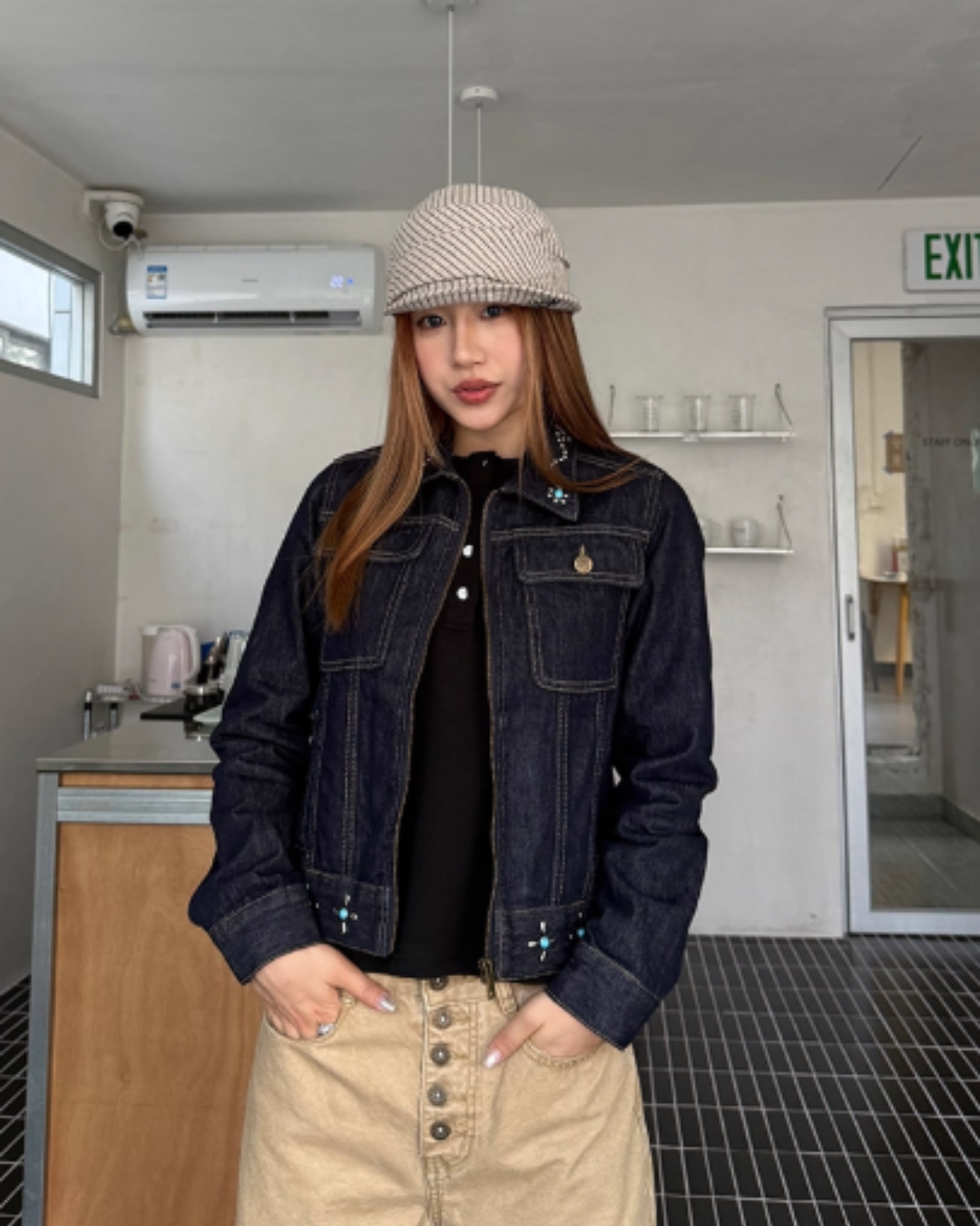 Retro Studded Denim Jacket CYE0020