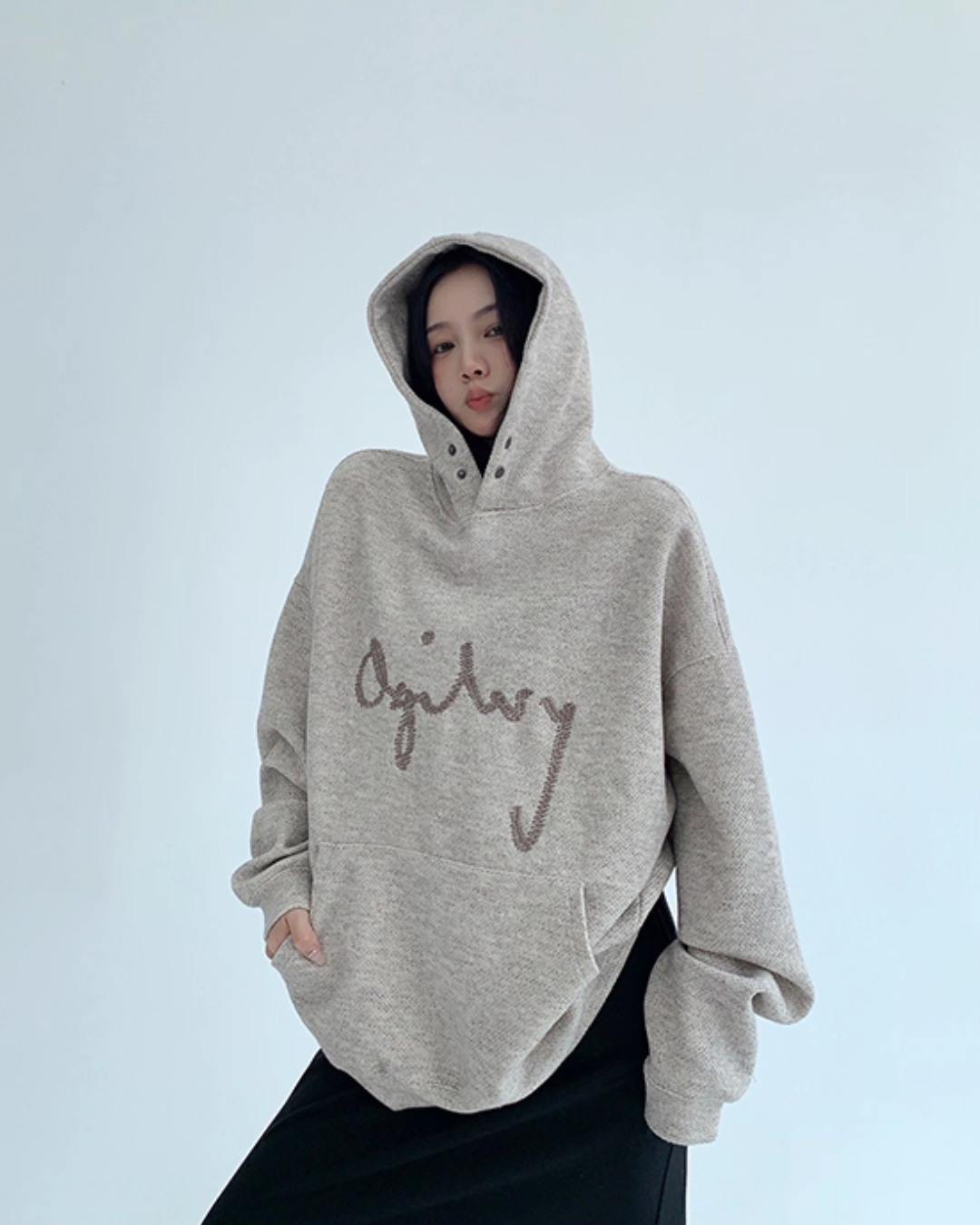 Embroidered Logo Hoodie YLS0951