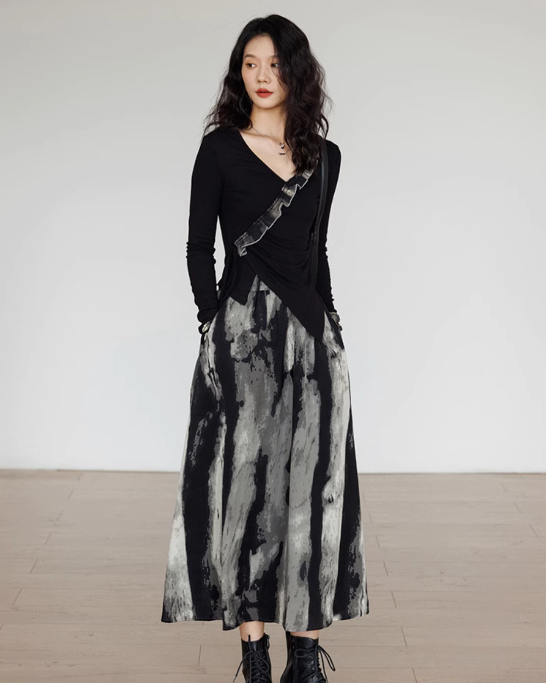 V-Neck Slim Mode Dress VAS0012