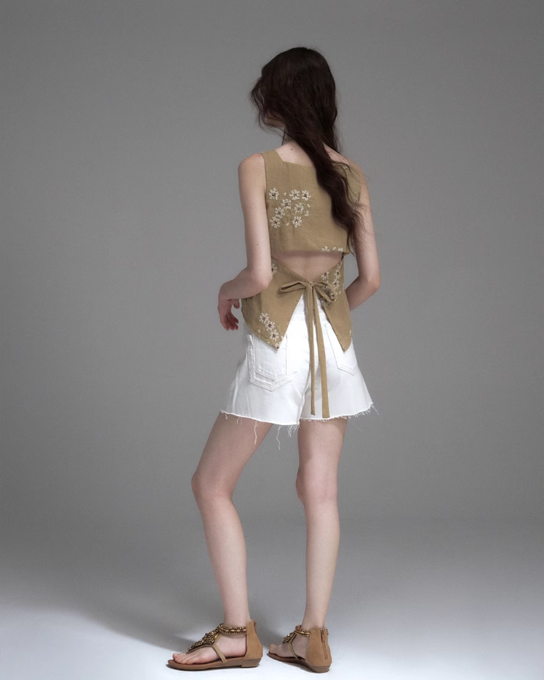 Back Open Floral Embroidery Top USY0002