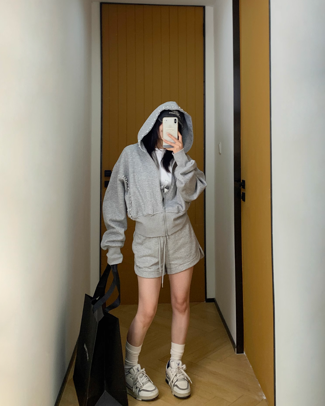 Pearl Cropped Hood Jacket YLS0832