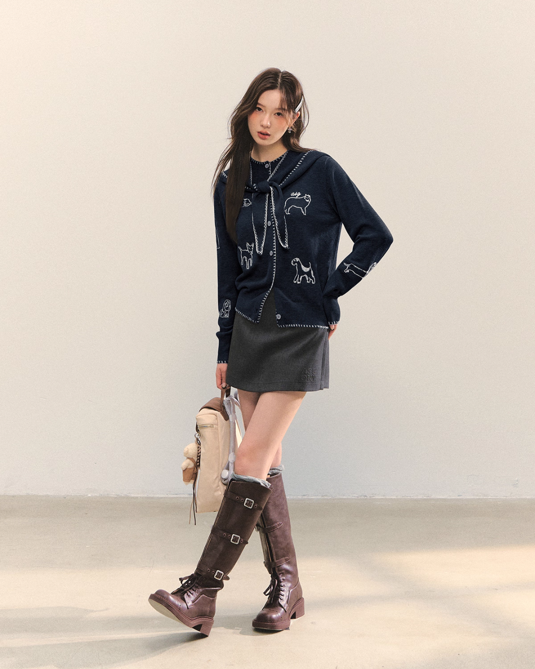 Dog Embroidery Round Neck Knit Cardigan ASG0070