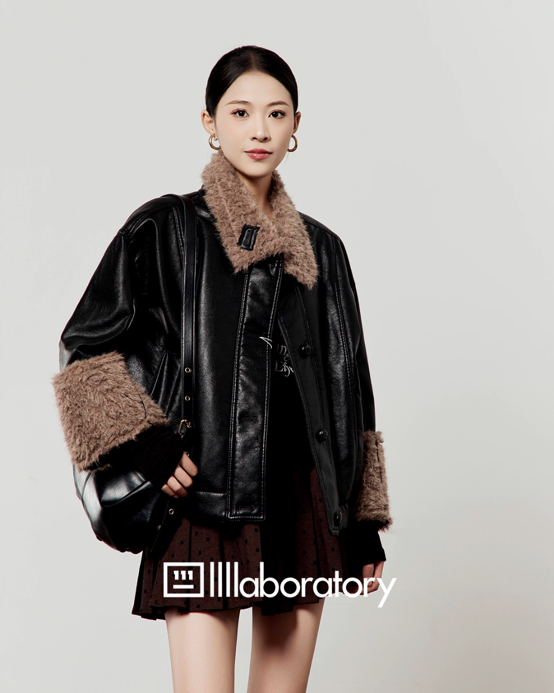 Boa Collar Leather Jacket / Pleated Mini Skirt LLA0573