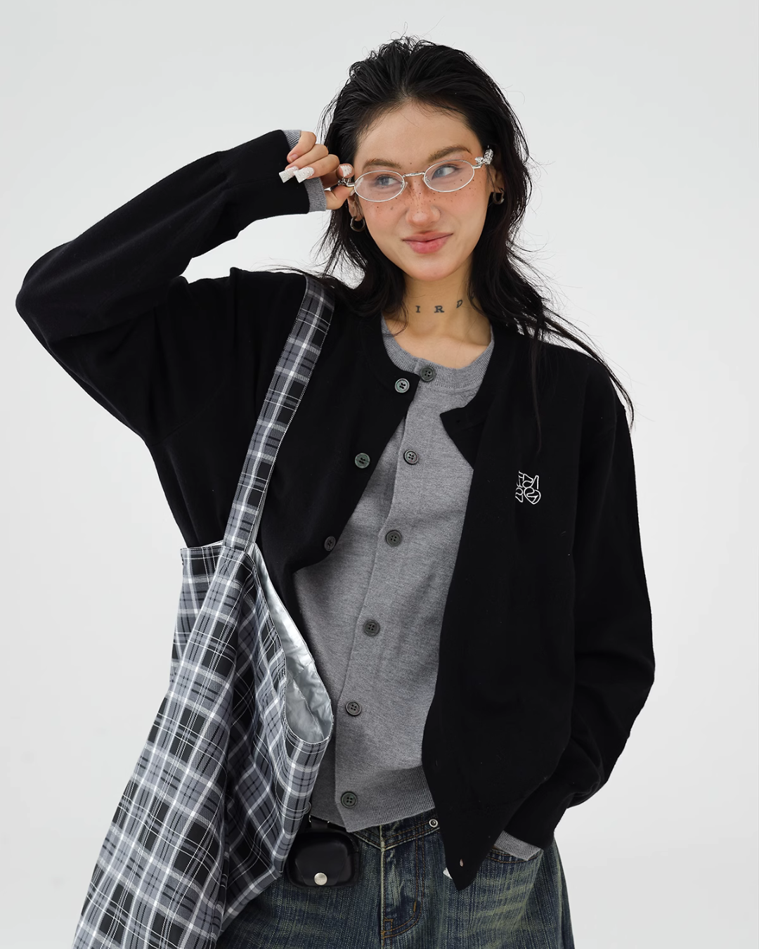 Round Neck Knit Cardigan ACS0176