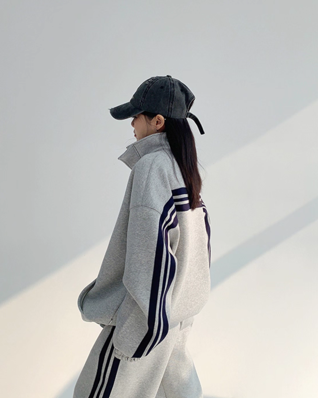 Sideline Stand Neck Jacket / Loose Pants YLS0963