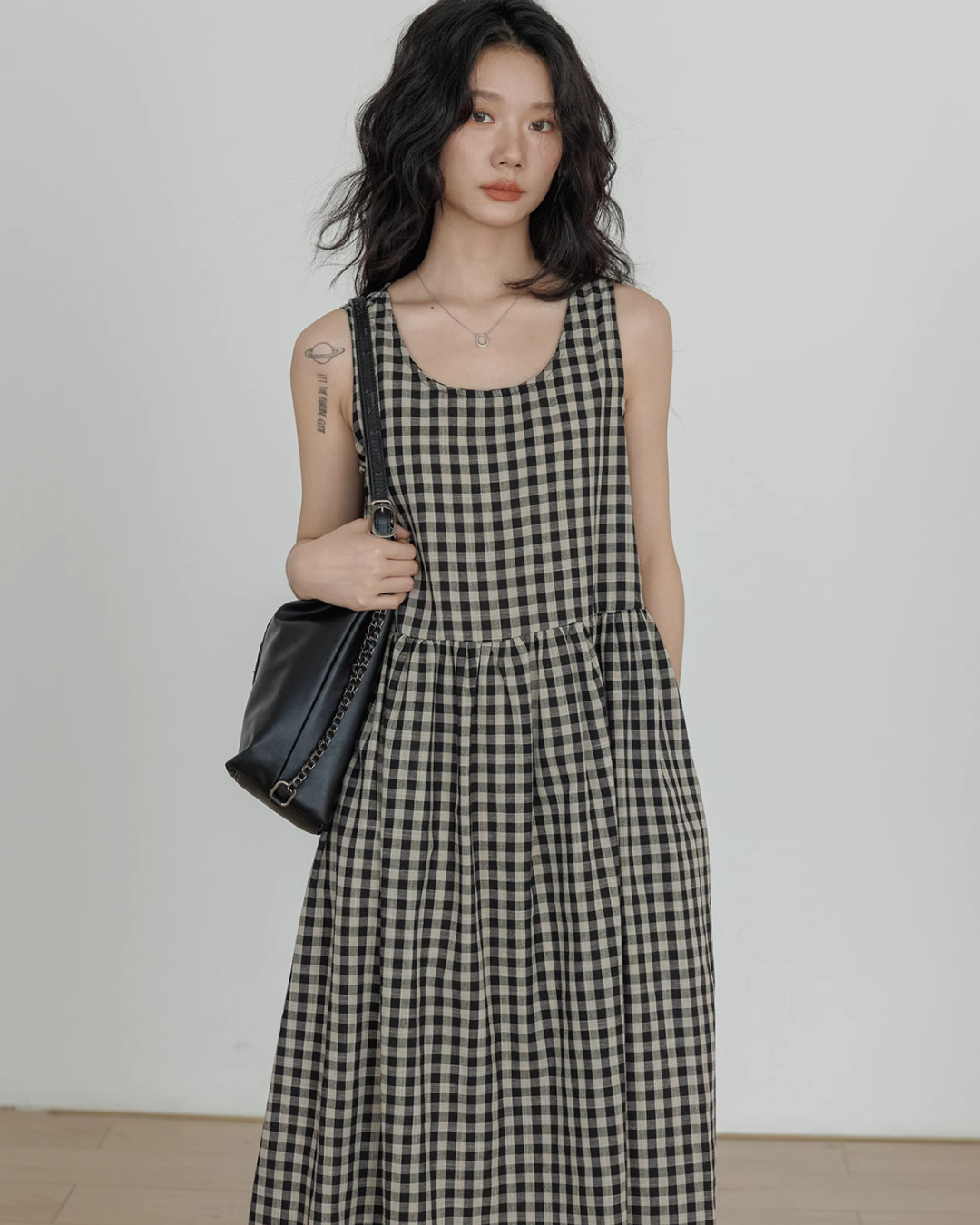 Round Neck Paid Dress VAS0082