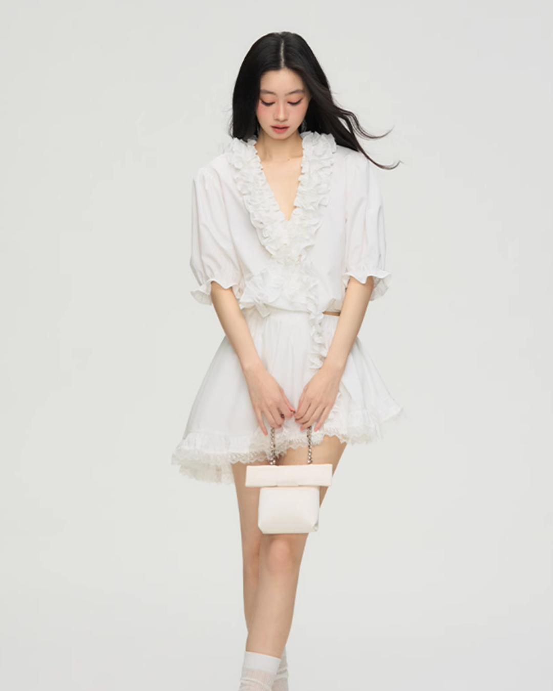 V-Neck Cream Lace Top / Asymmetrical Lace Skirt PUC0014
