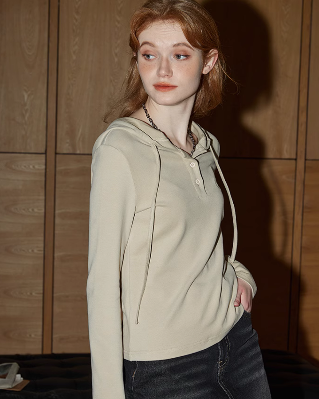 One-Point Logo Half Button Tops KMV0001