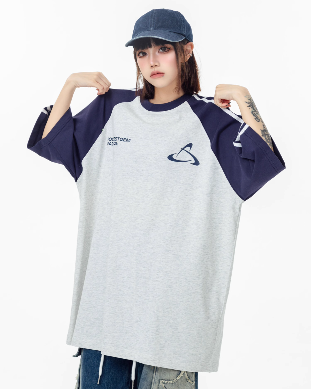 Bicolor Raglan Sleeve T-Shirt AXN0003