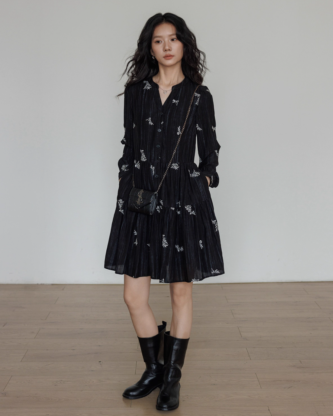V-Neck Autumn Embroidered Dress VAS0150
