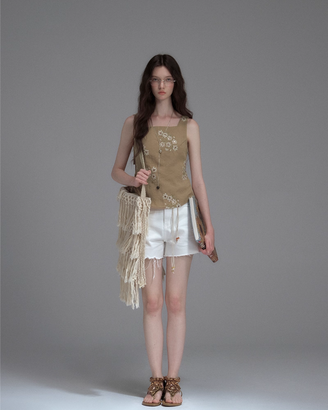 Back Open Floral Embroidery Top USY0002