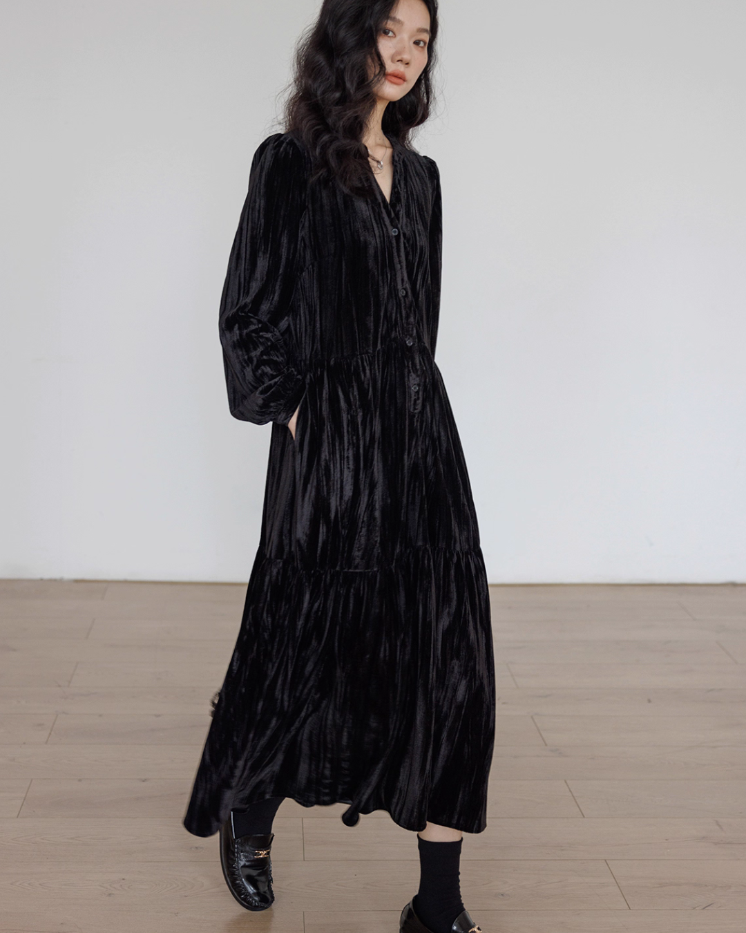 V-Neck Velvet Long Dress VAS0144