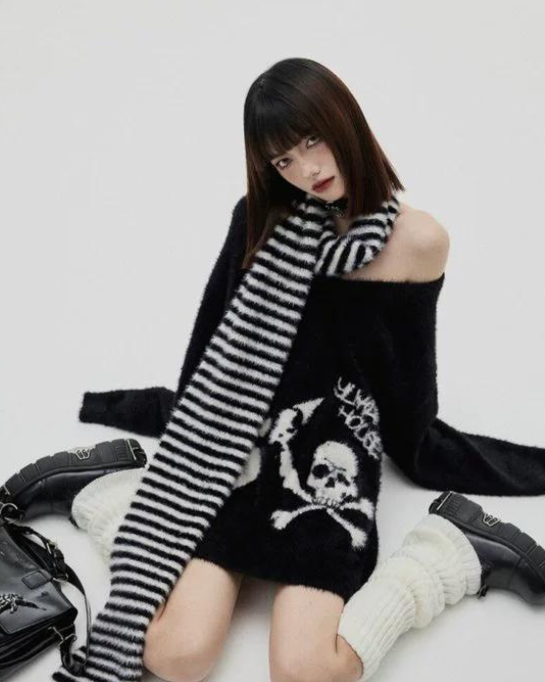 Vintage Punk V-Neck Sweater YKH0004