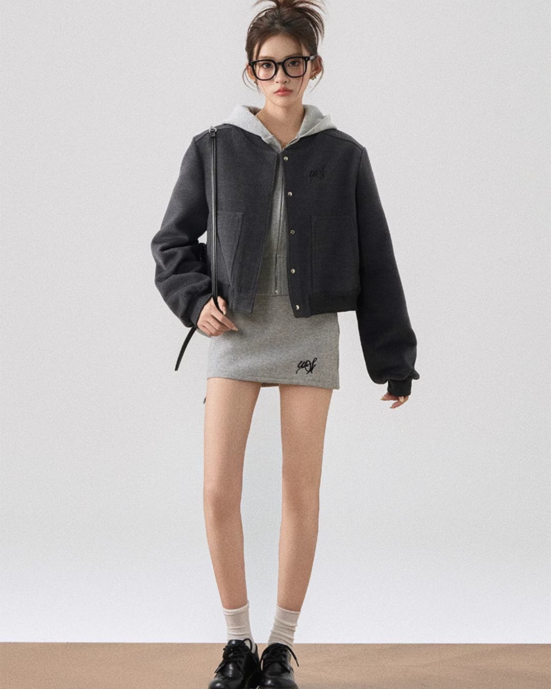 Round Neck Cropped Jacket WEO0019