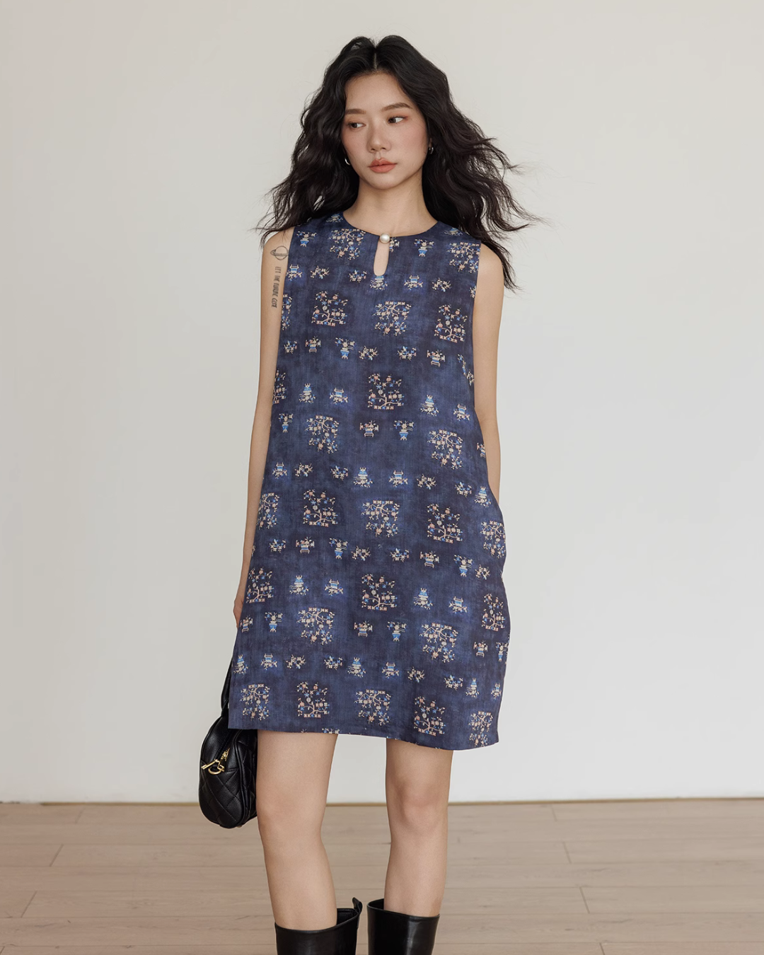 Dark Blue Sleeveless Dress VAS0037