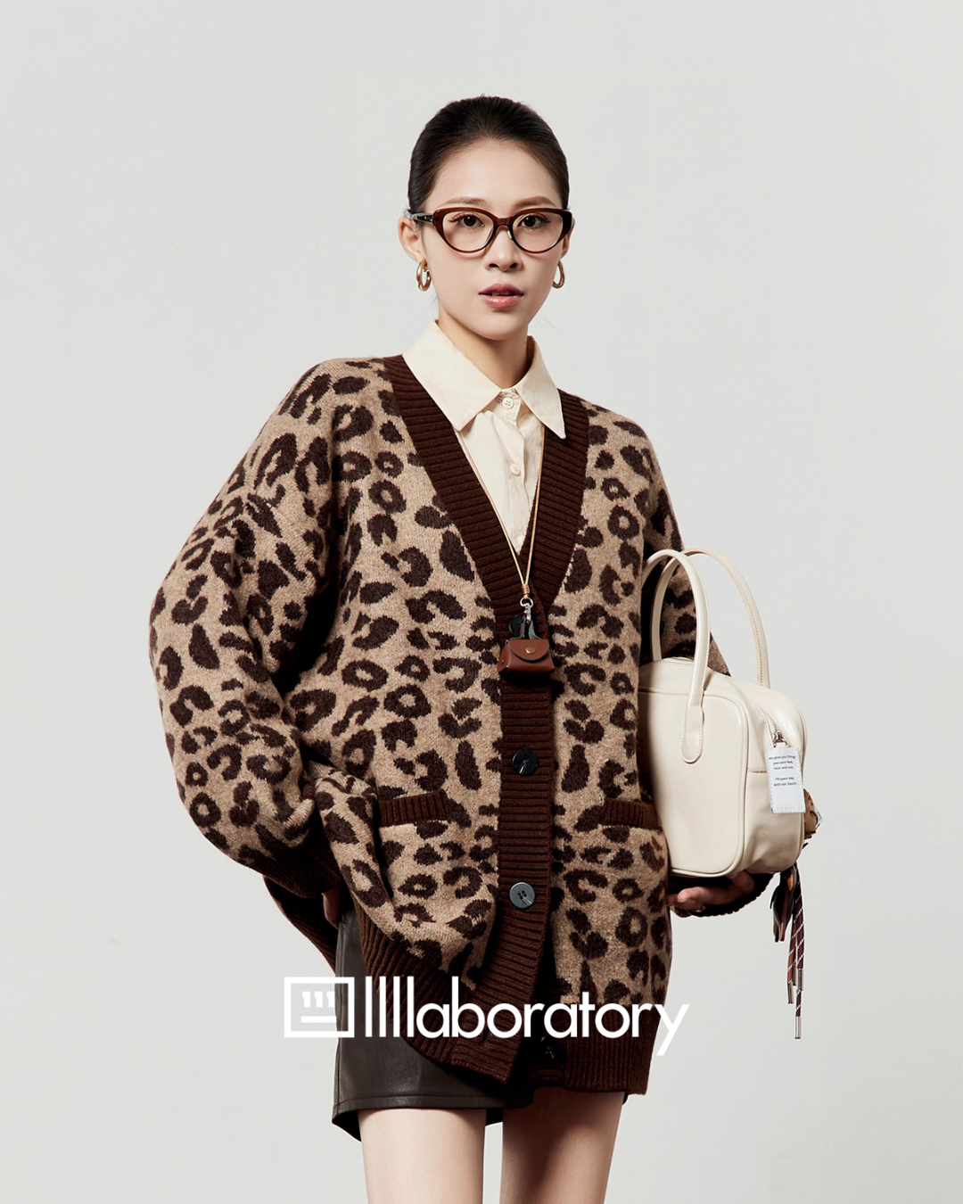V-Neck Leopard Knit Cardigan / Leather Mini Skirt / Apricot Shirt LLA0531