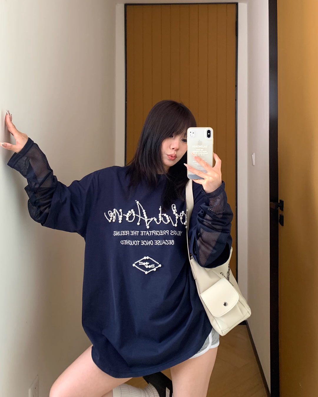 Pearl Logo Mesh Sleeve Tops YLS0824