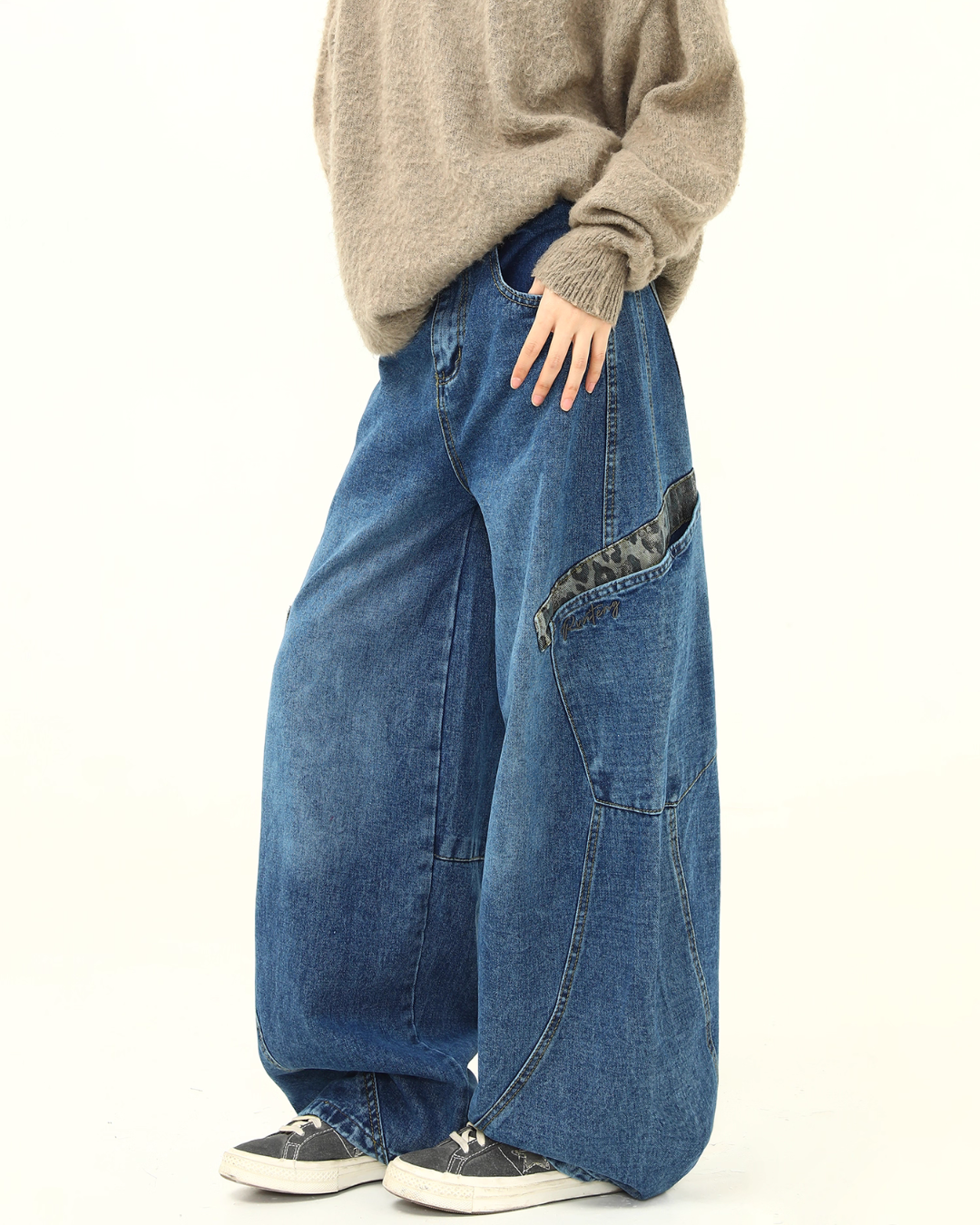 Retro Curve Wide Denim Pants WDZ0030
