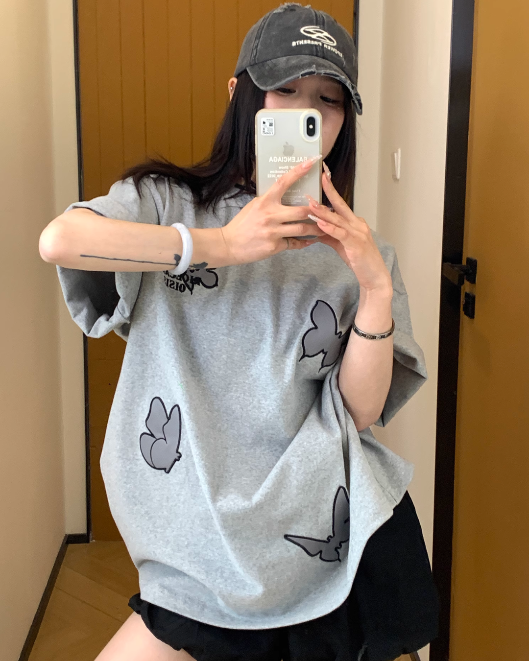 Butterfly Patch Short Sleeve T-Shirt YLS0836