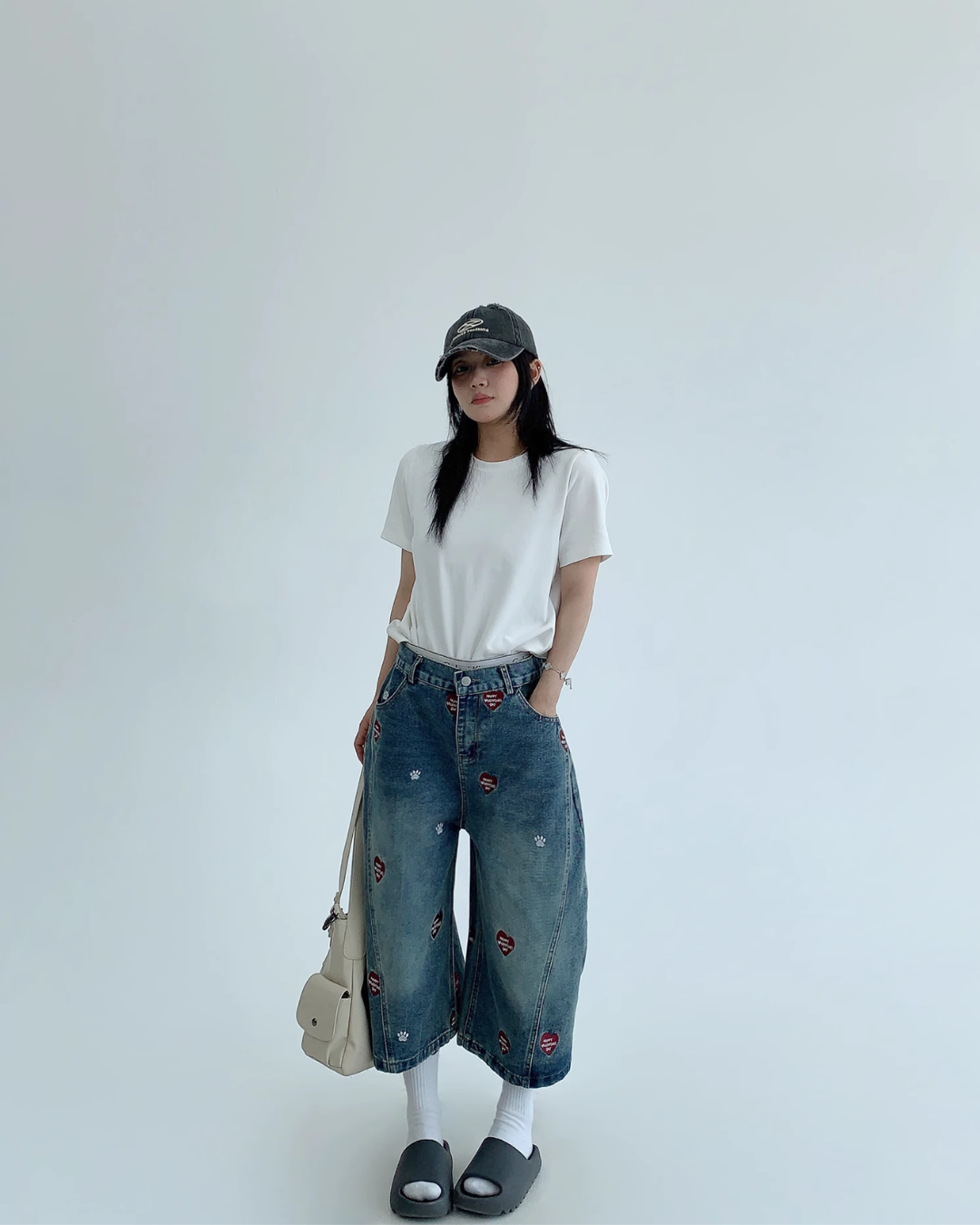 Heart Embroidery Design Wide Denim Pants YLS0851
