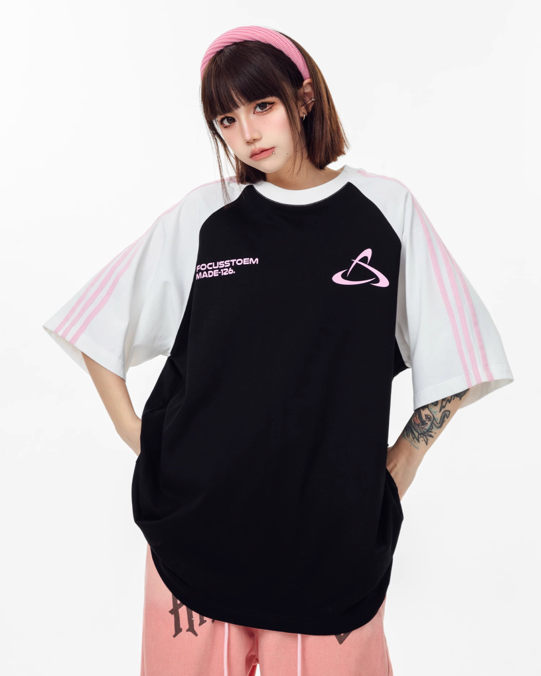 Bicolor Raglan Sleeve T-Shirt AXN0003