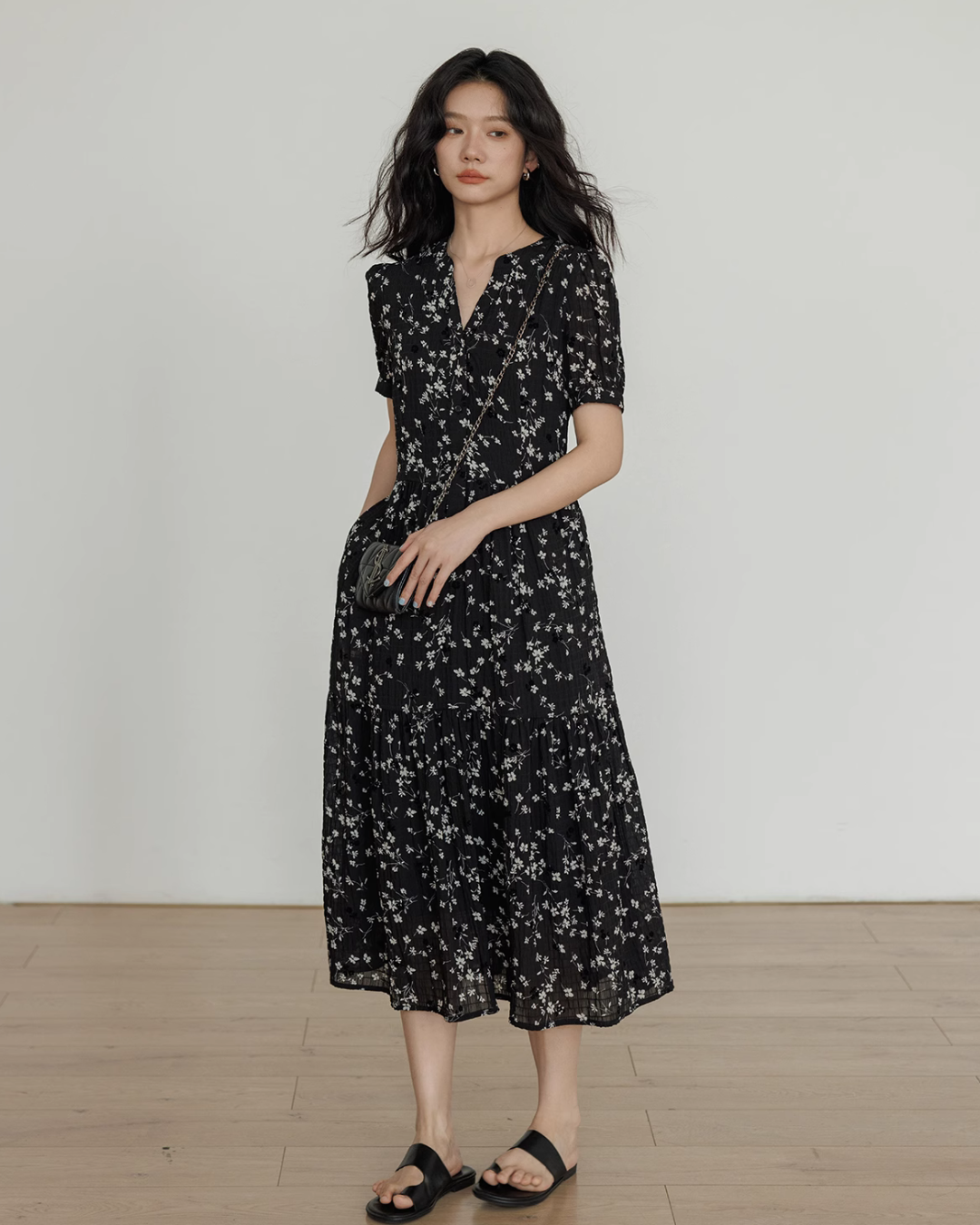 V-Neck Small Floral Dress VAS0078