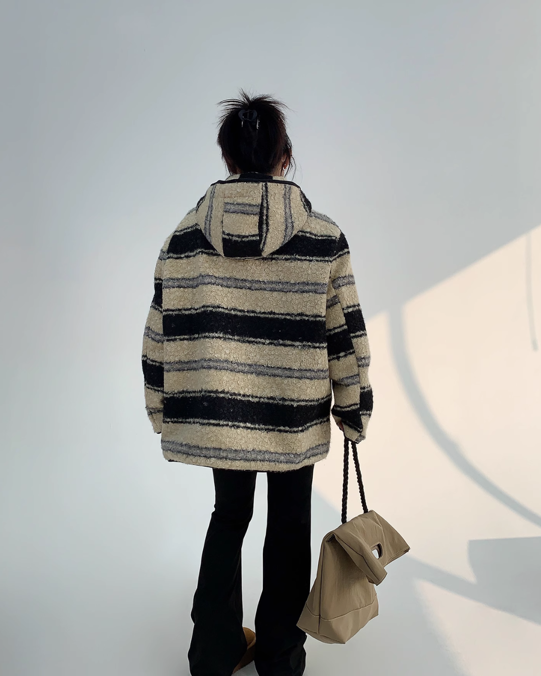 Border Hood Big Jacket YLS0578