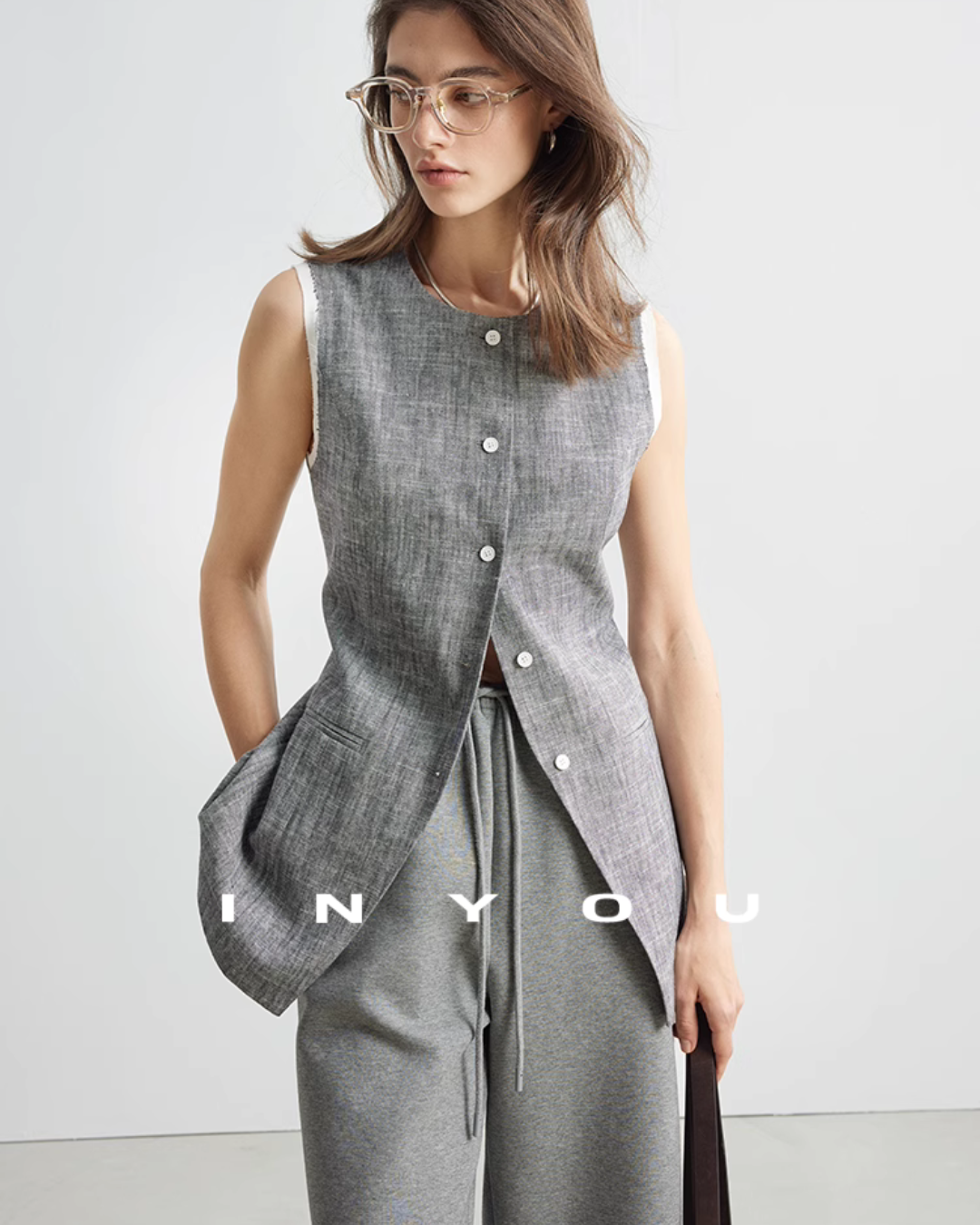 Cotton Linen No-Collar Vest IWY0004
